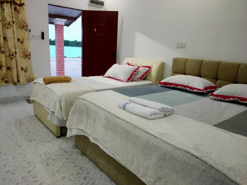 Roomstay Tokbah Demuara Kuala Besut Εξωτερικό φωτογραφία
